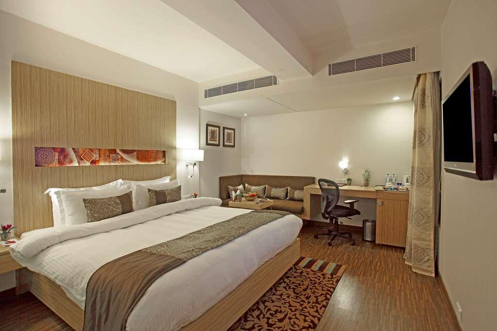 ראג'קוט Comfort Inn Legacy חדר תמונה