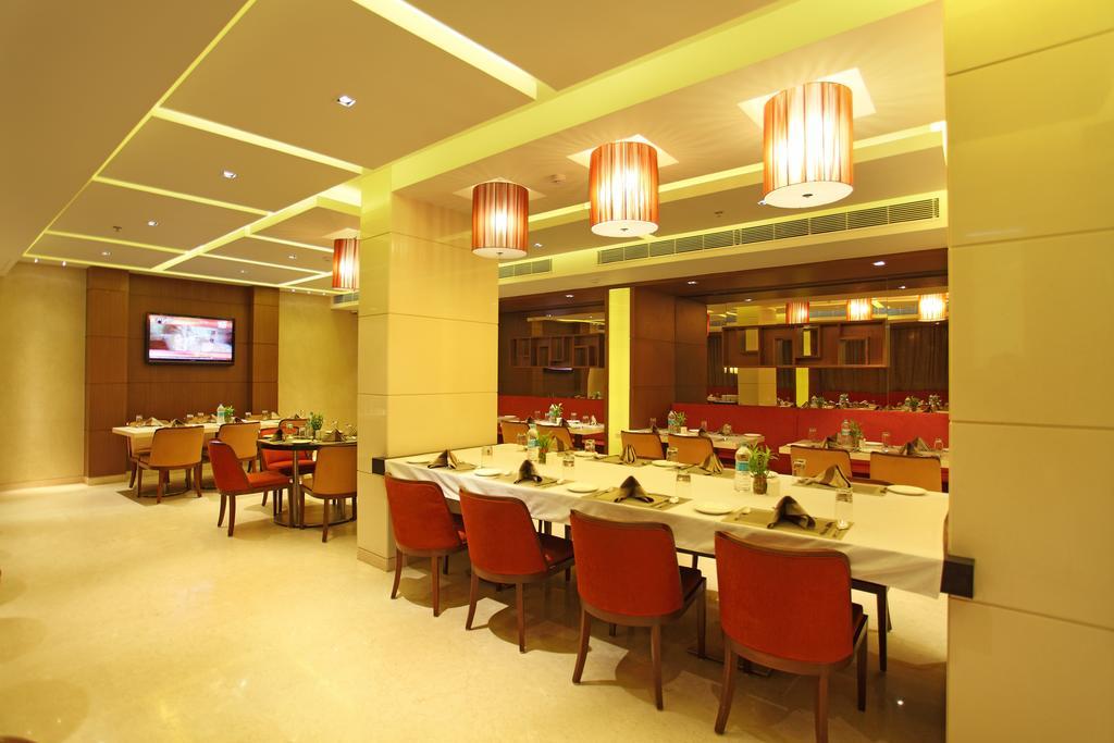 ראג'קוט Comfort Inn Legacy מראה חיצוני תמונה