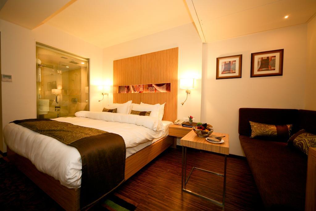 ראג'קוט Comfort Inn Legacy מראה חיצוני תמונה